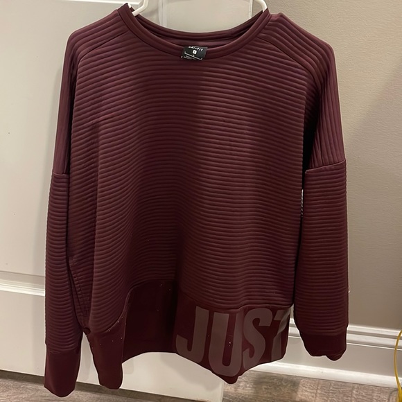 NEW NEVER WORN Nike dri fit maroon just do it pullover - Picture 1 of 3